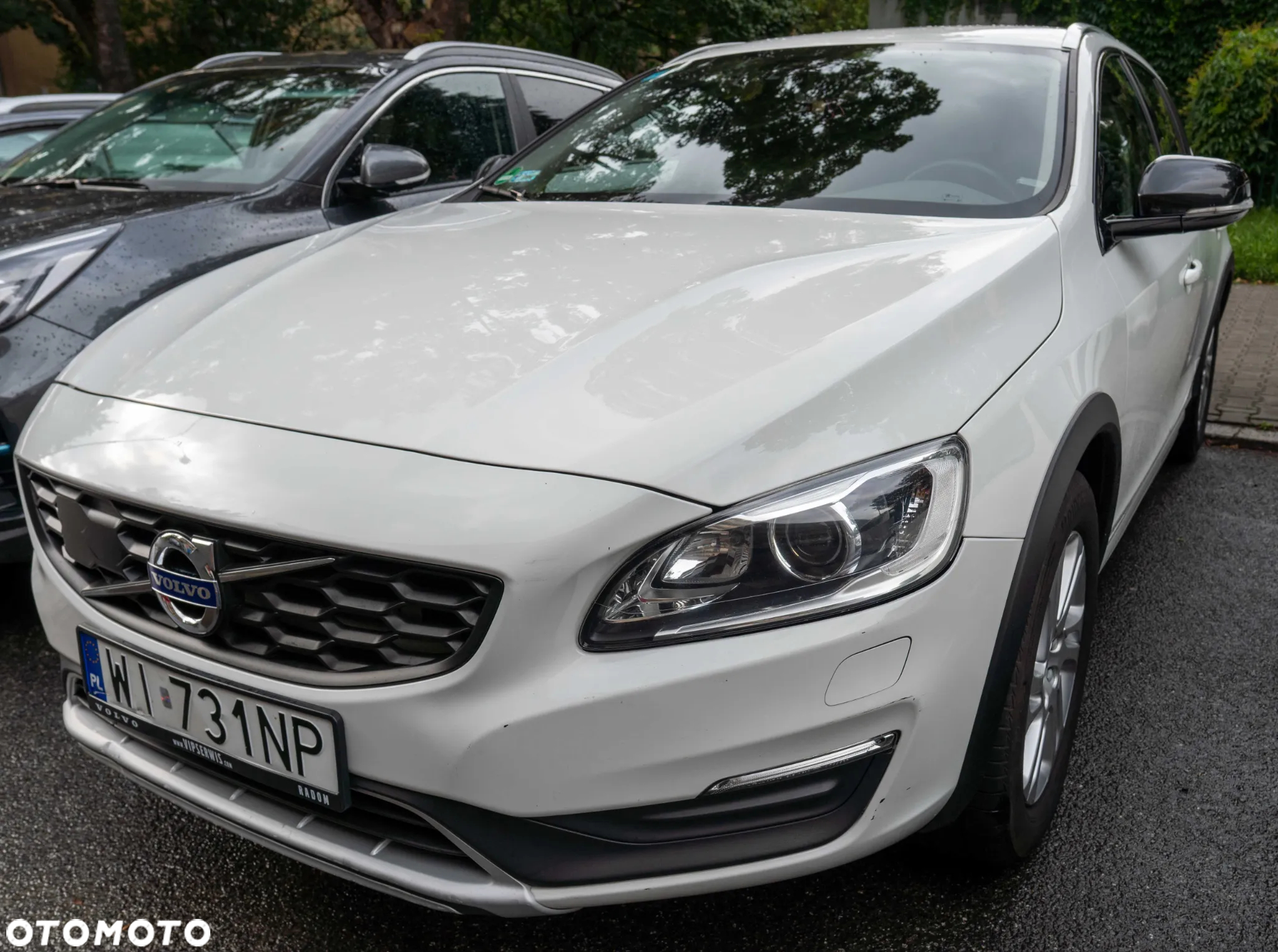 Volvo V60 Cross Country T5 AWD Momentum - 3