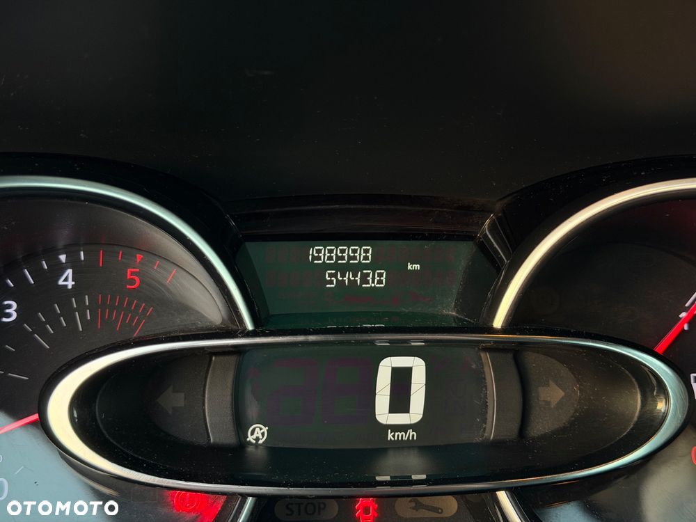 Renault Clio 1.5 dCi Energy Life - 11