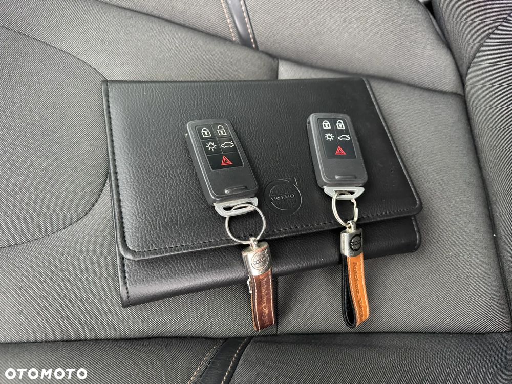 Volvo V40 Cross Country D3 - 28