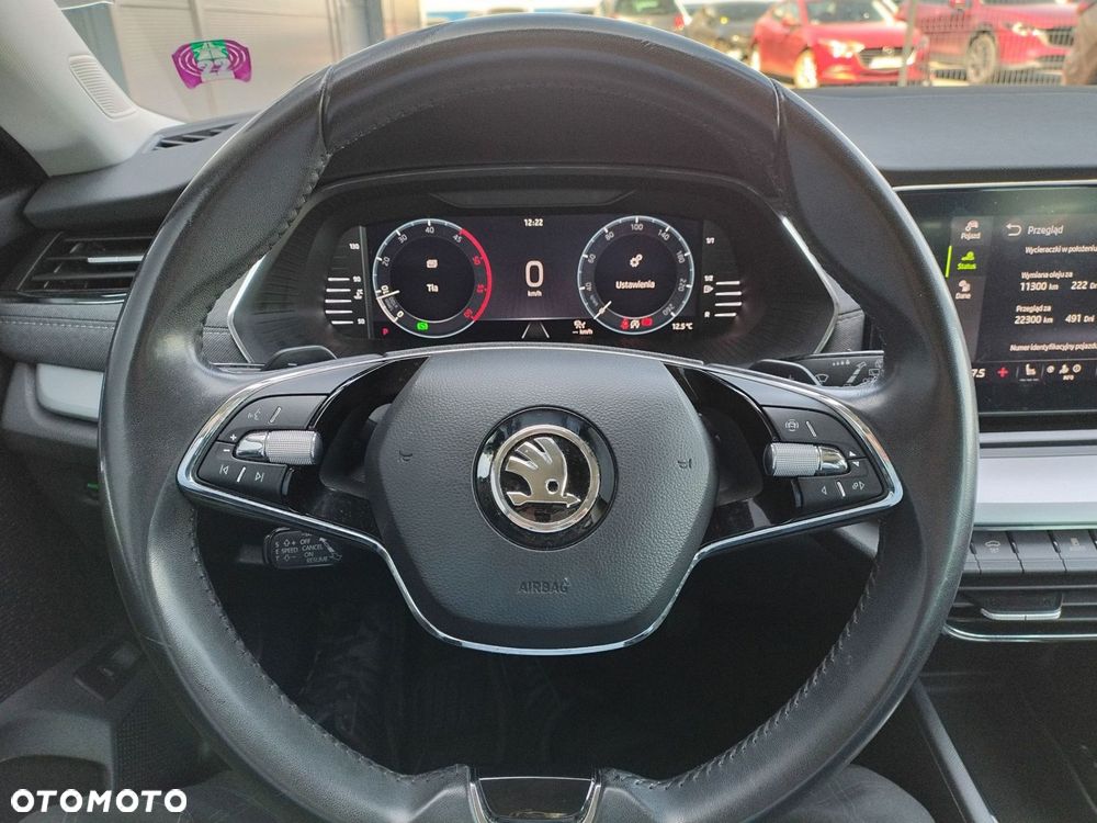 Skoda Octavia 2.0 TDI Style DSG - 27