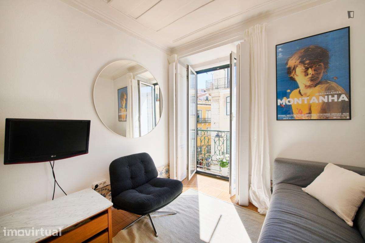 Apartamento com 1 quartos - localizado em São Bento Lisbon - Grande imagem: 2/28