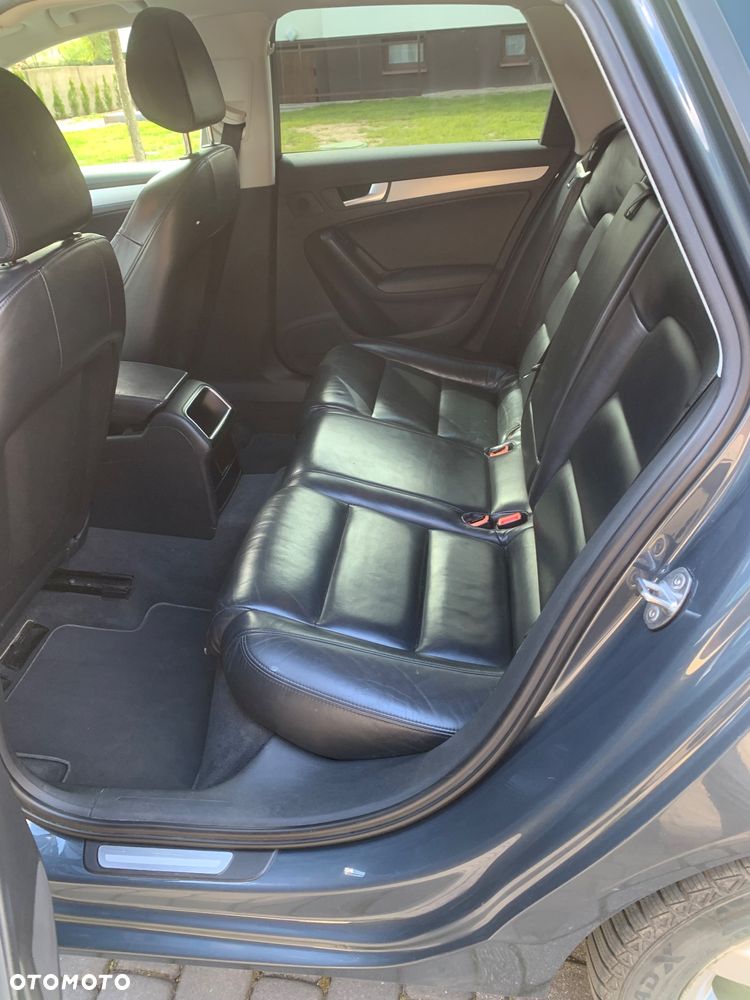 Audi A4 Avant 2.0 TDI - 7