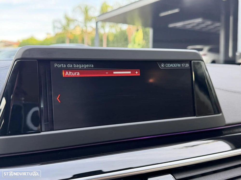 BMW 520 d Line Luxury Auto - 42