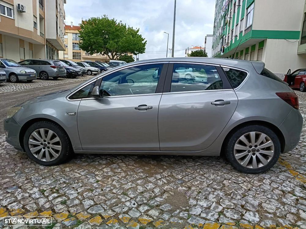Opel Astra 1.3 CDTI Cosmo - 9