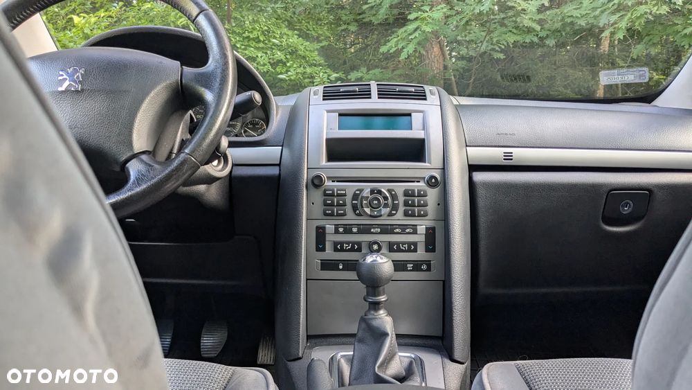 Peugeot 407 - 22
