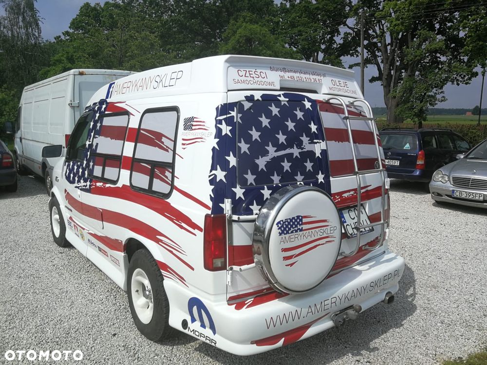 Chevrolet Astro - 5