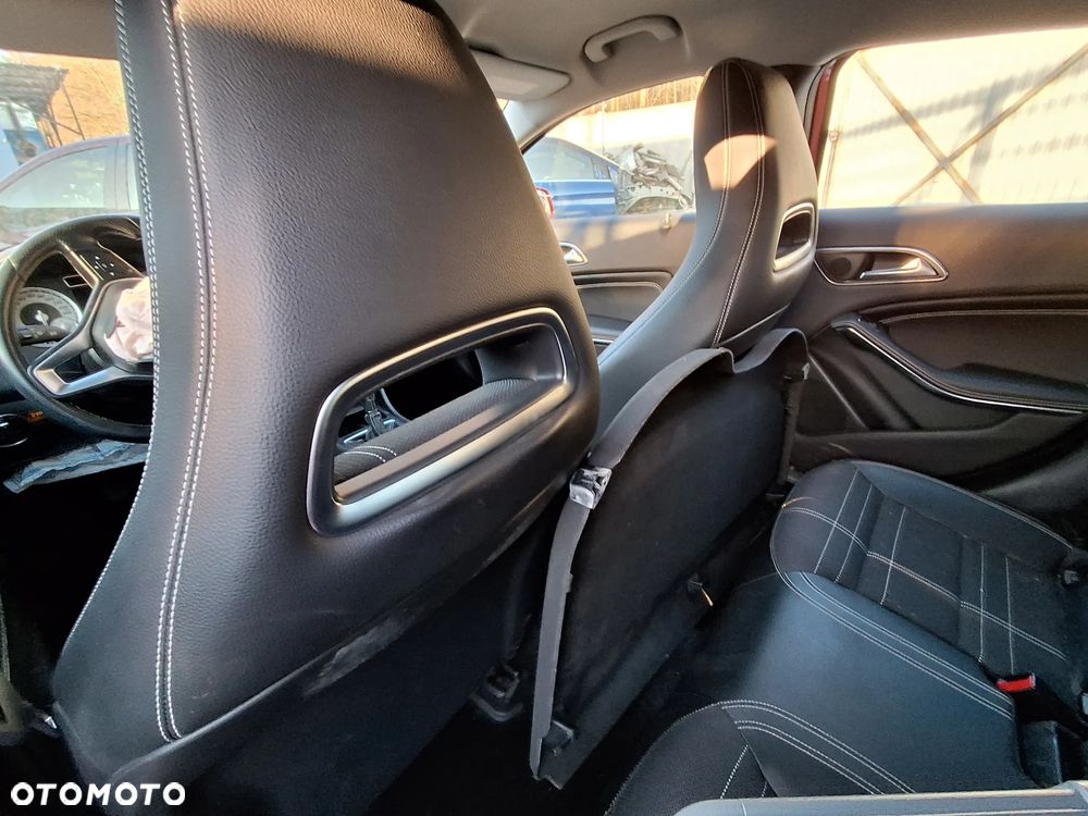 MERCEDES A-KLASA W176 KOMPLET FOTELI SAMOCHODOWYCH Z TAICERKAMI DRZWI PLUS TUNEL - 15
