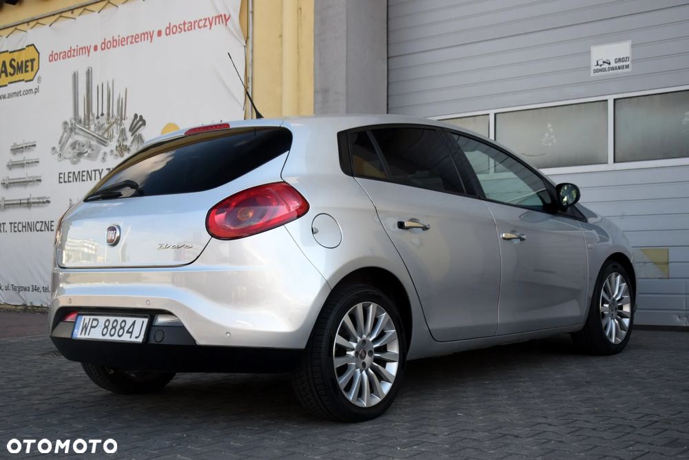 Fiat Bravo 1.4 T-JET 16V Estiva Plus - 15