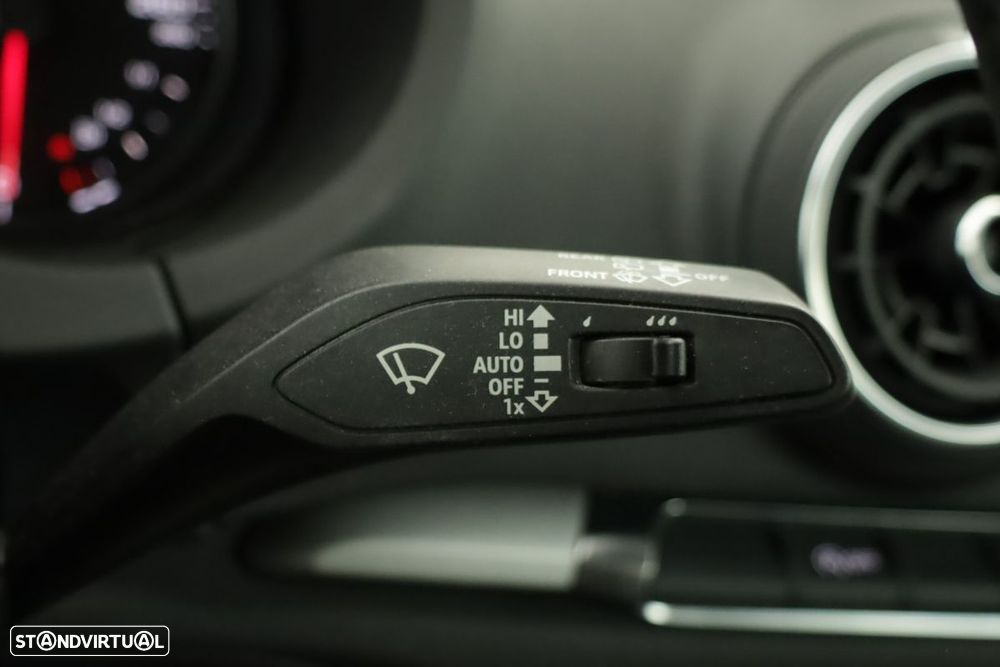 Audi A3 Sportback 30 TFSI S tronic - 18