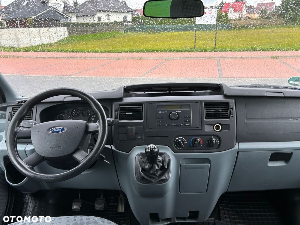 Ford Transit 300S Trend - 25
