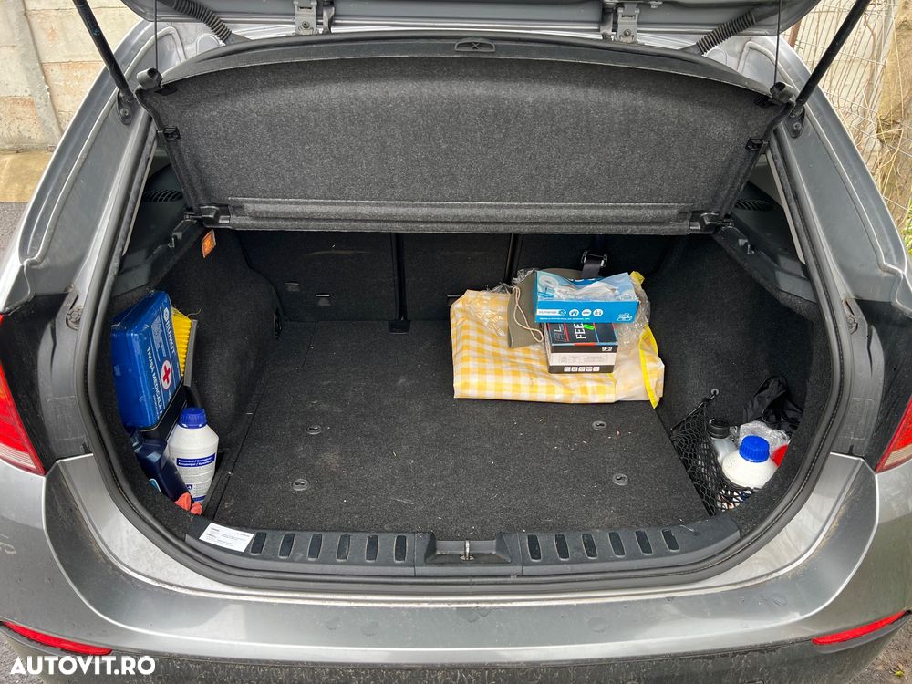 BMW X1 xDrive18d xLine - 31