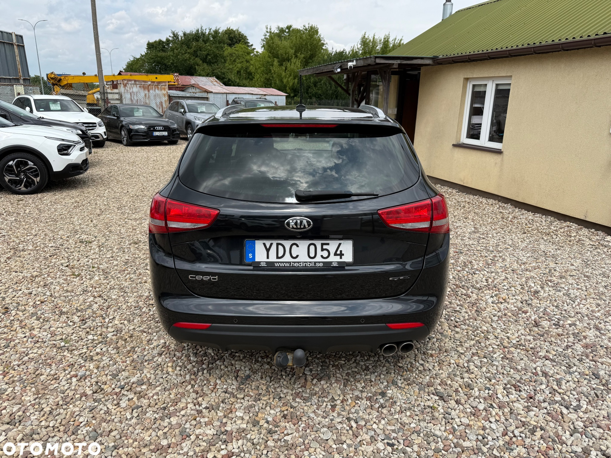 Kia Ceed - 9