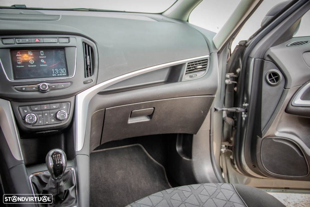 Opel Zafira 1.6 CDTi Cosmo - 31