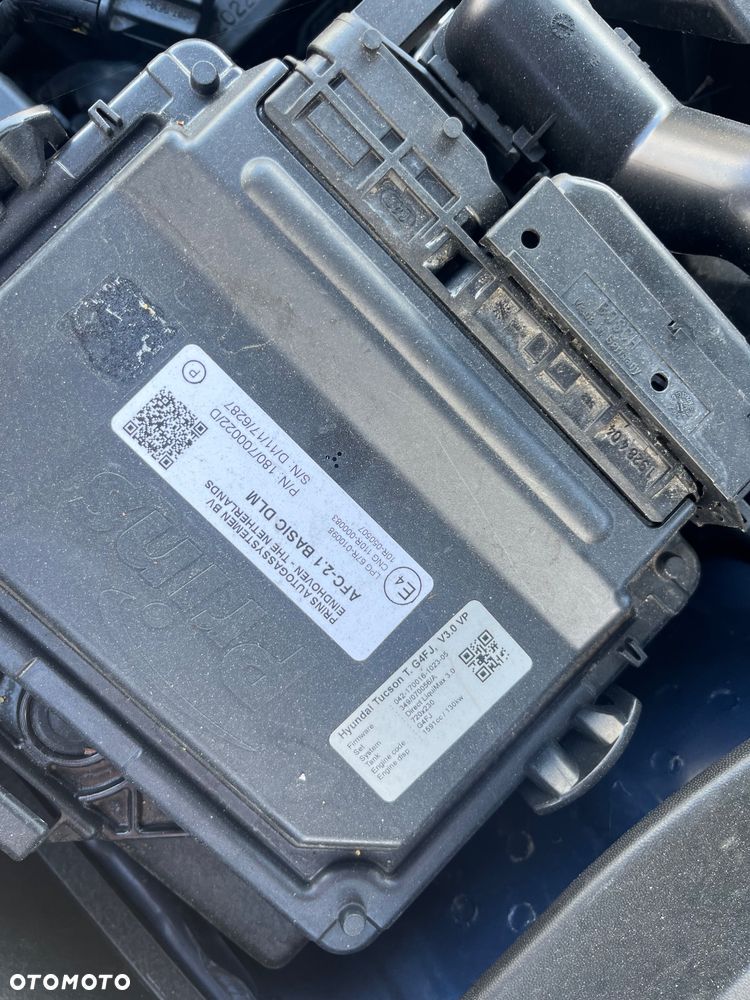 Hyundai Tucson 1.6 Turbo 2WD Navi - 23