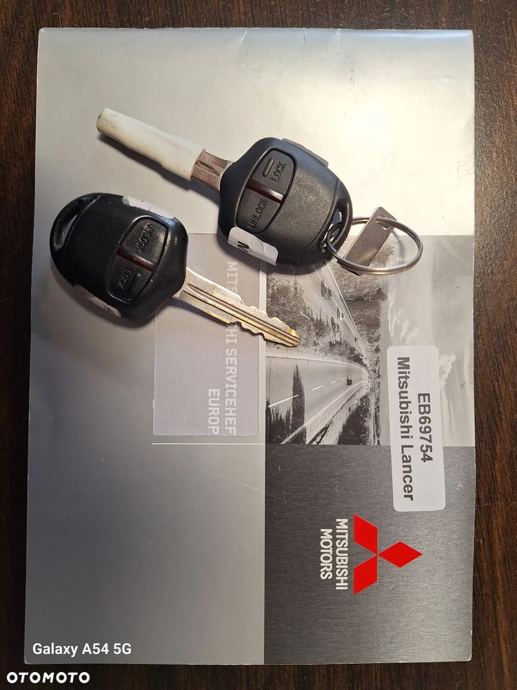 Mitsubishi Lancer 1.8 Intense - 37