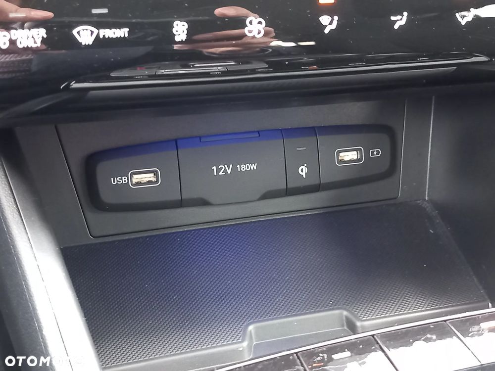 Hyundai Tucson 1.6 T-GDi HEV Executive 2WD - 25