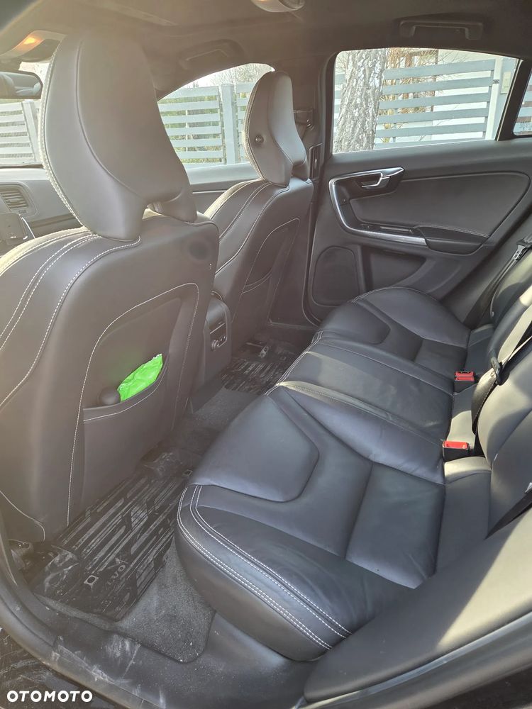 Volvo S60 2.5 T5 AWD - 9