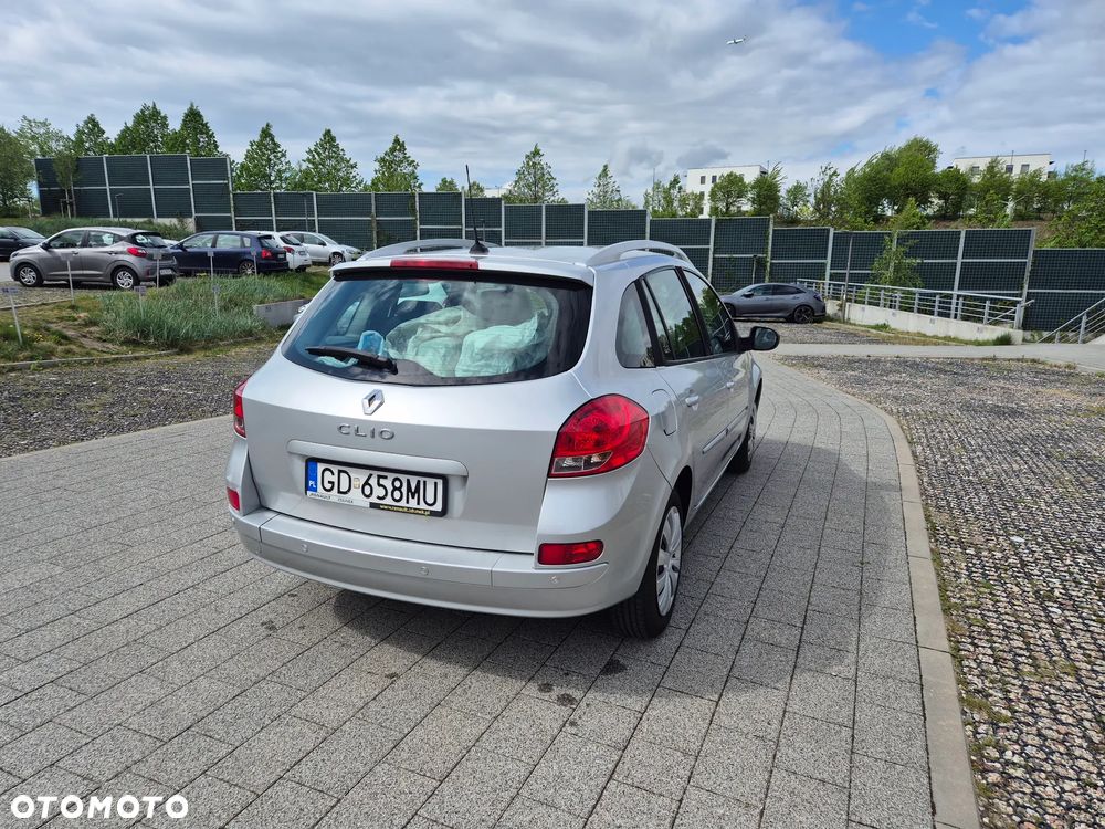 Renault Clio 1.2 16V Dwudziestka Euro5 - 6