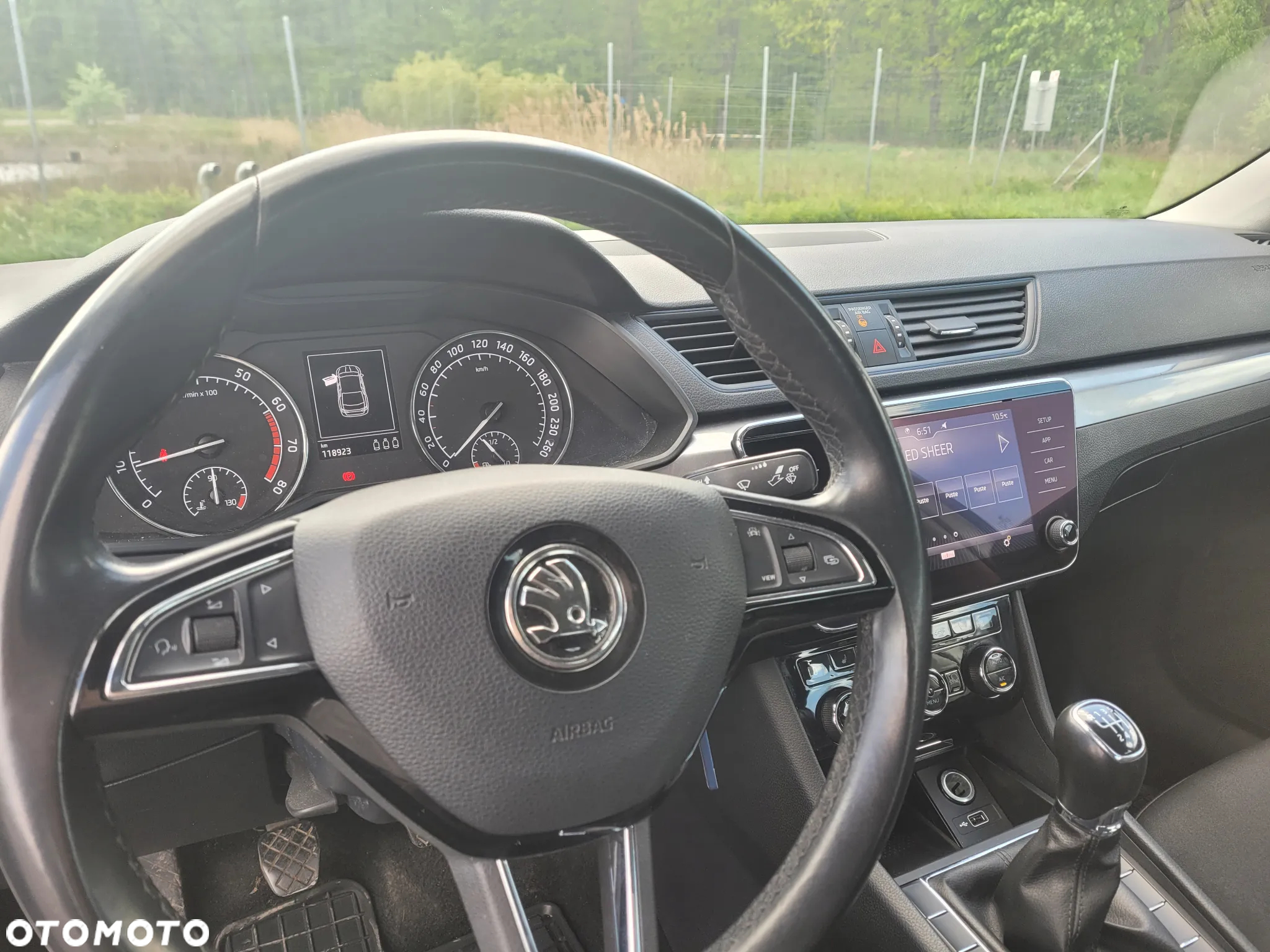 Skoda Superb 1.5 TSI ACT Active - 18