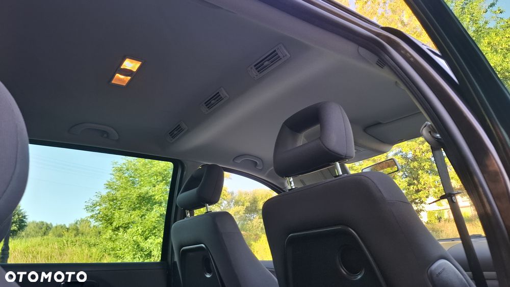 Volkswagen Sharan - 13