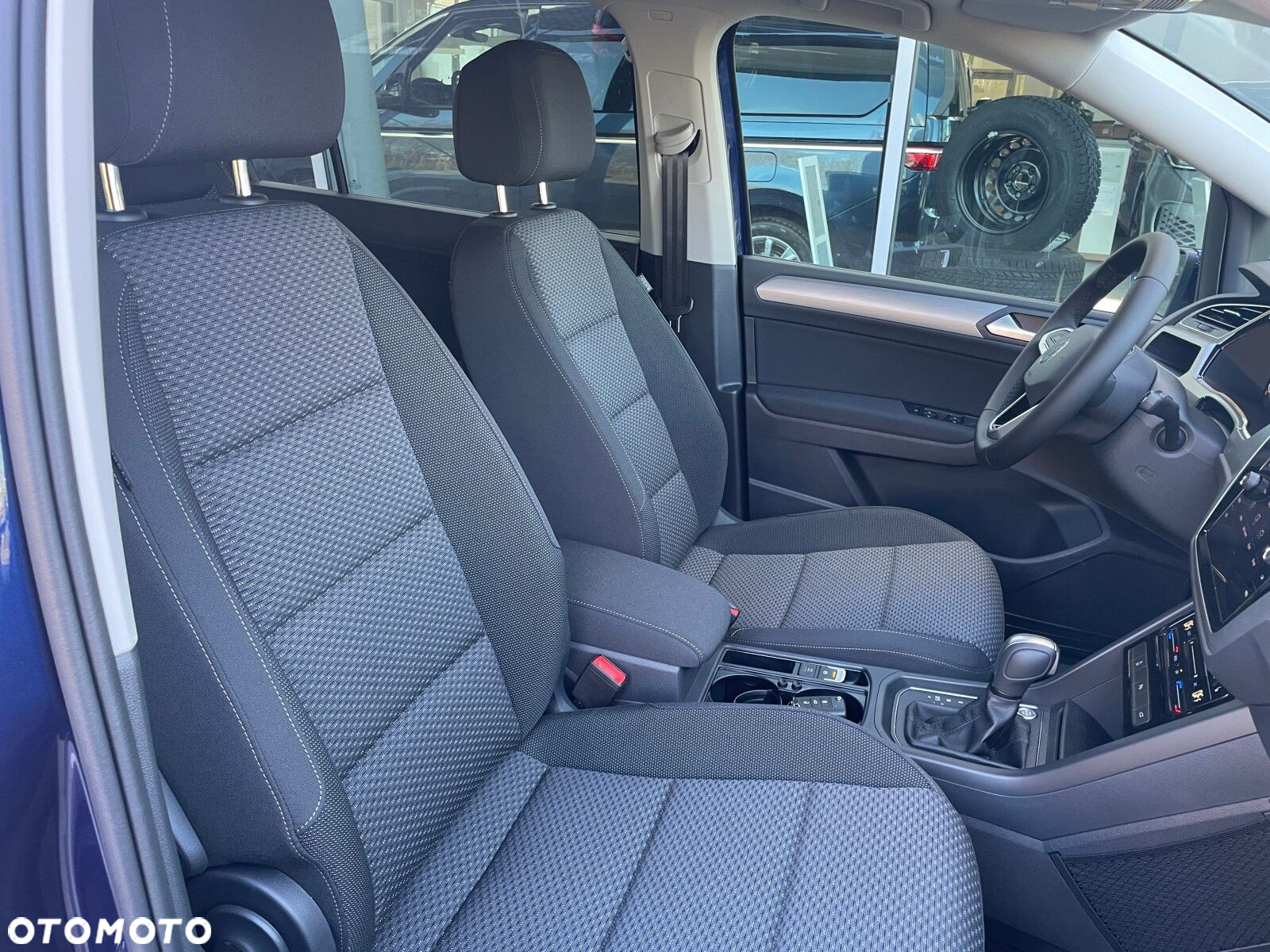 Volkswagen Touran 1.5 TSI EVO Comfortline Plus DSG - 16