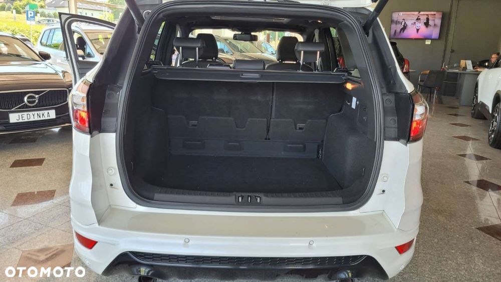 Ford Kuga - 23