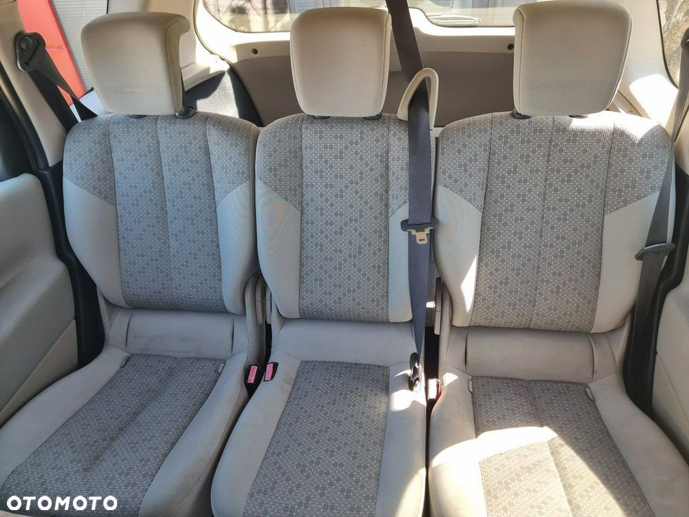 Renault Scenic - 11