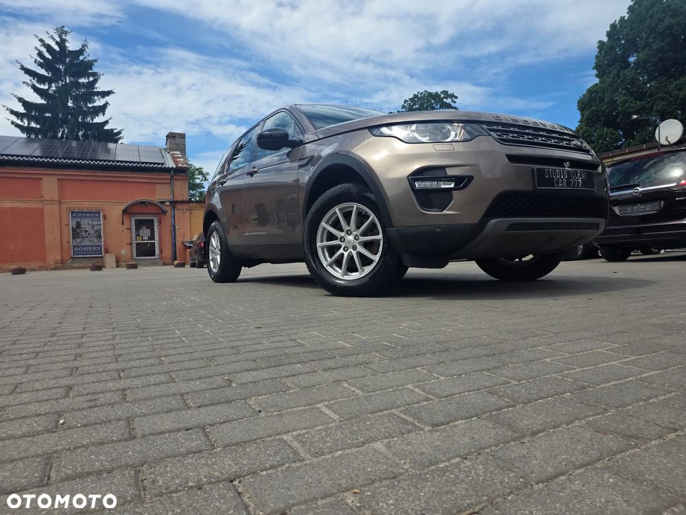 Land Rover Discovery Sport - 35