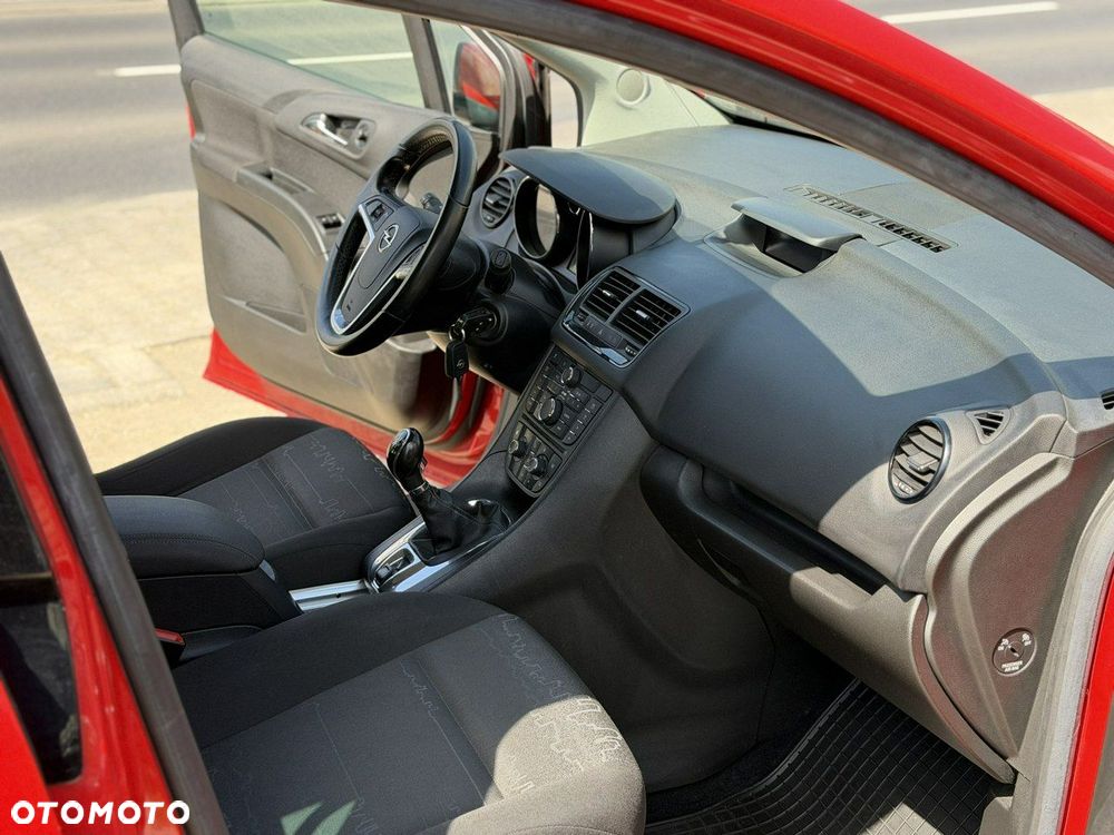 Opel Meriva - 13