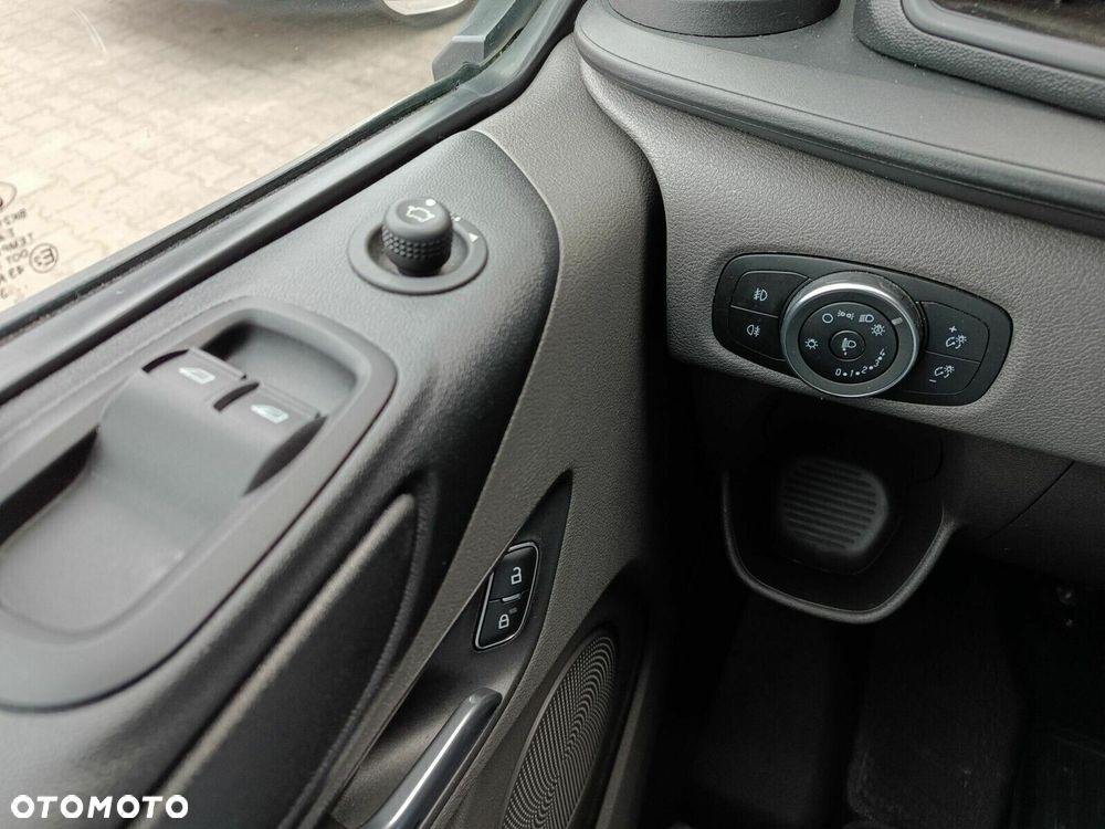 Ford Transit Custom - 20