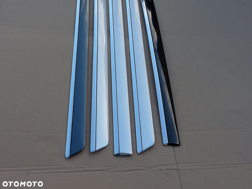 AUDI A8 D3 LISTWA CHROM DRZWI TYŁ - 3