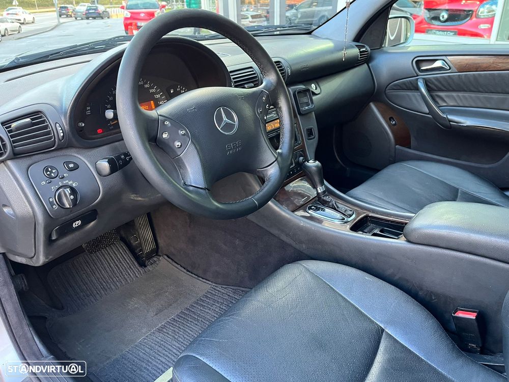 Mercedes-Benz C 220 - 13