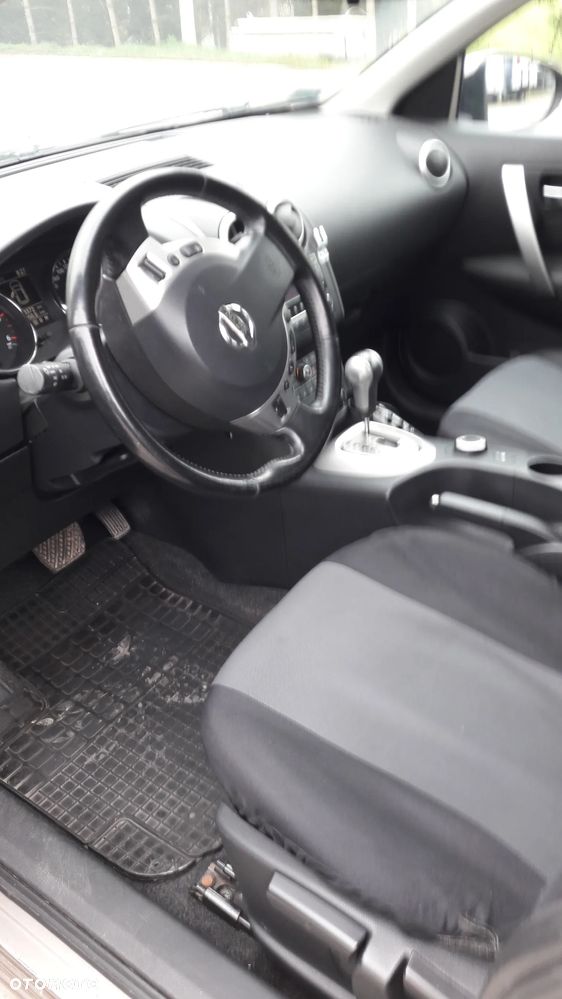 Nissan Qashqai 2.0 dCi 4x4 360 EU5 - 10