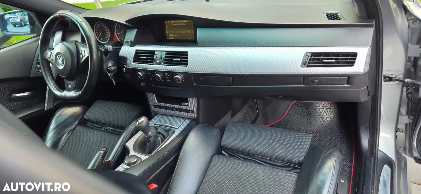 BMW Seria 5 525d - 35