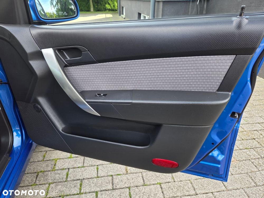 Chevrolet Aveo 1.2 16V LT - 34