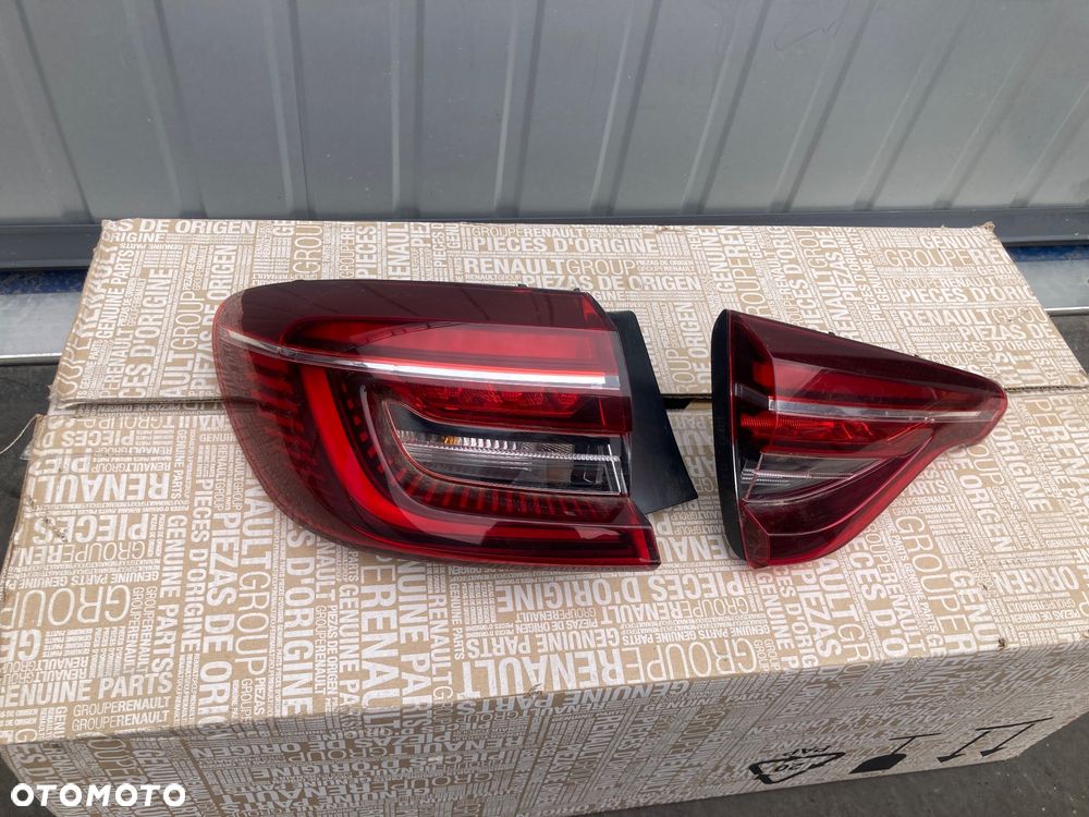 RENAULT CLIO 5 V 2 x Lampy tylne lewe  LAMPA TYLNA LEWA  W KLAPĘ I W BŁOTNIK EUROPA LEWY TYŁ LEWA strona  tylne W-wa - 4