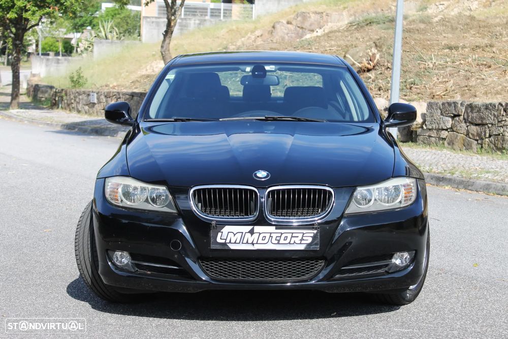 BMW 318 d Navigation - 3