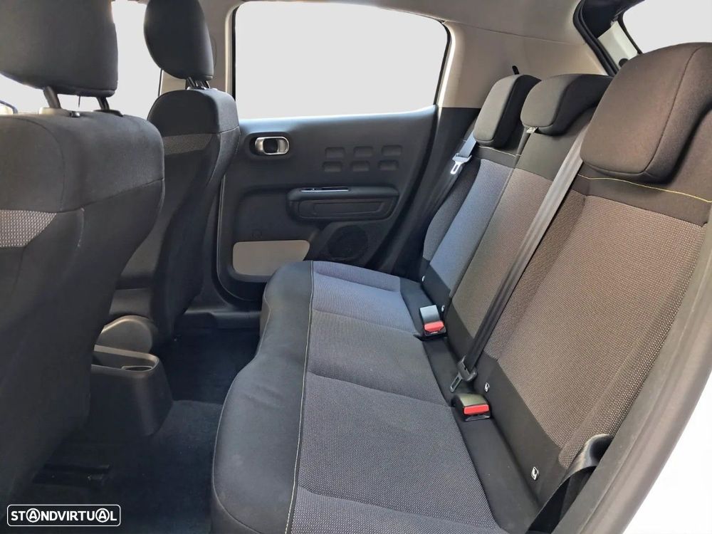 Citroën C3 1.2 PureTech Shine — fotografia 10