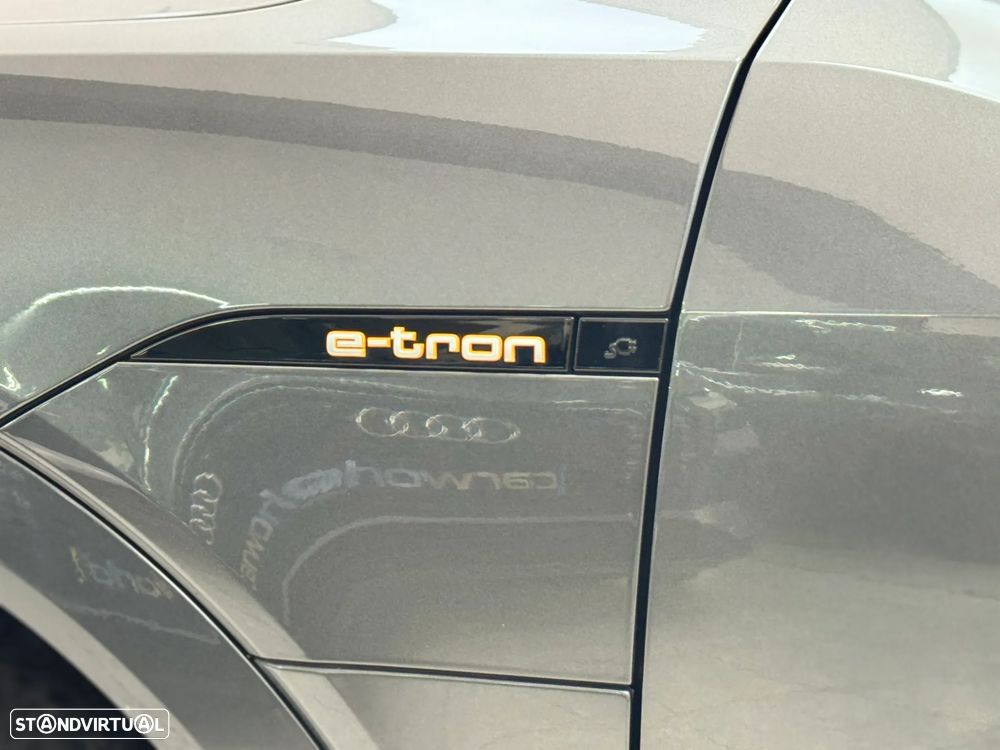 Audi e-tron 55 quattro S line - 55