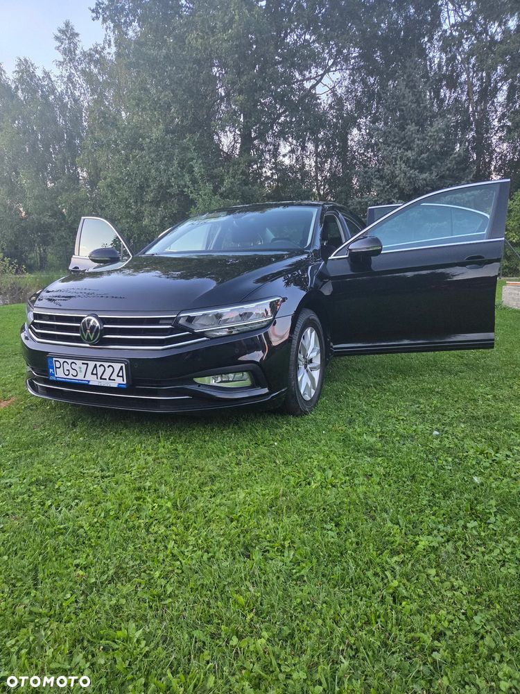 Volkswagen Passat 1.5 TSI EVO Elegance DSG - 1