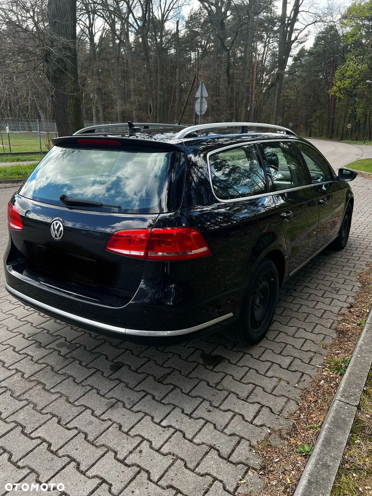 Volkswagen Passat Variant 2.0 TDI DSG BlueMotion Technology Highline - 4
