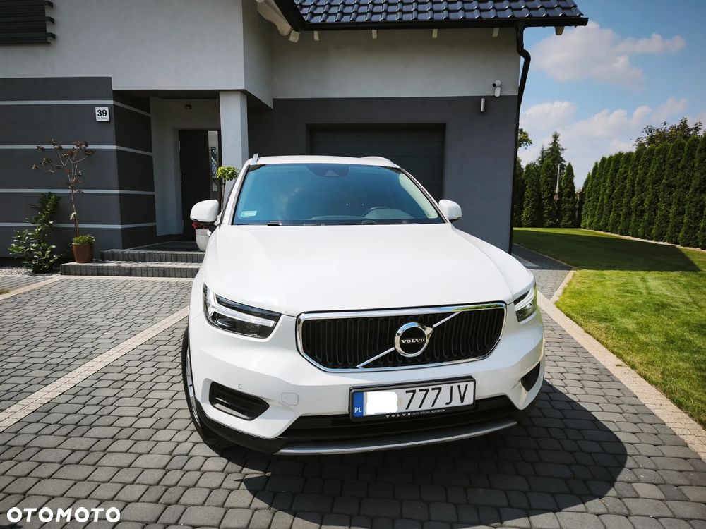 Volvo XC 40 T3 Momentum - 22
