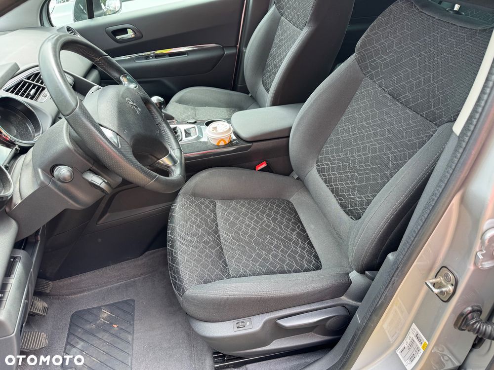 Peugeot 3008 HDi FAP 115 Active - 28