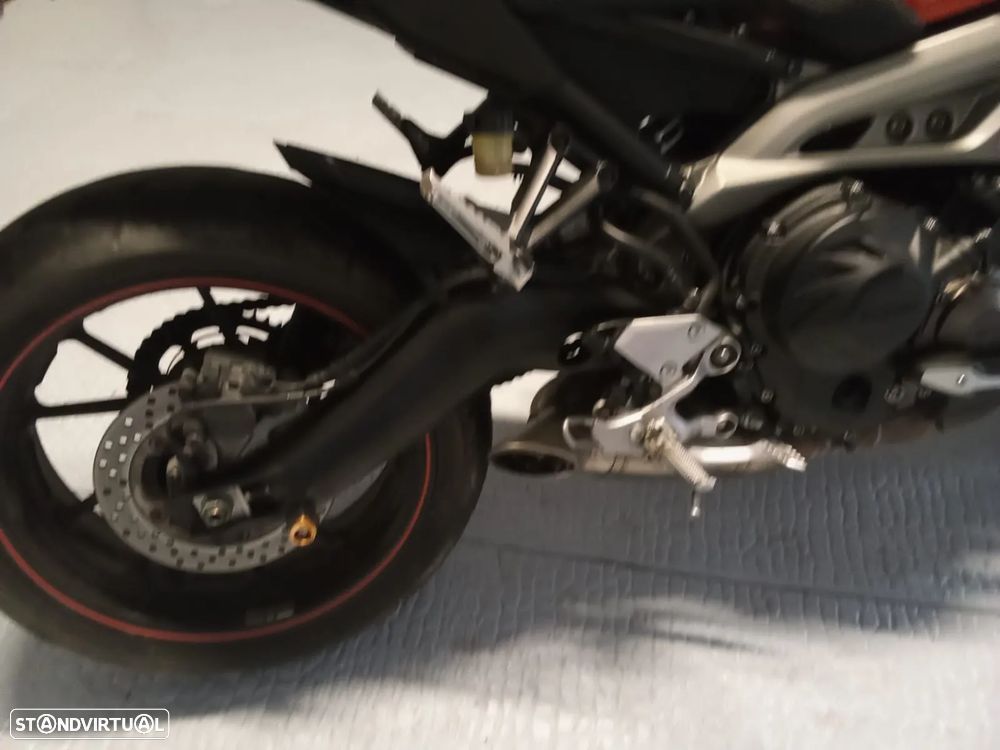 Yamaha MT-09 - 5