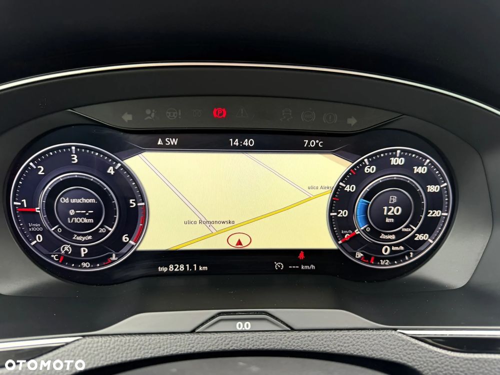 Volkswagen Passat - 18