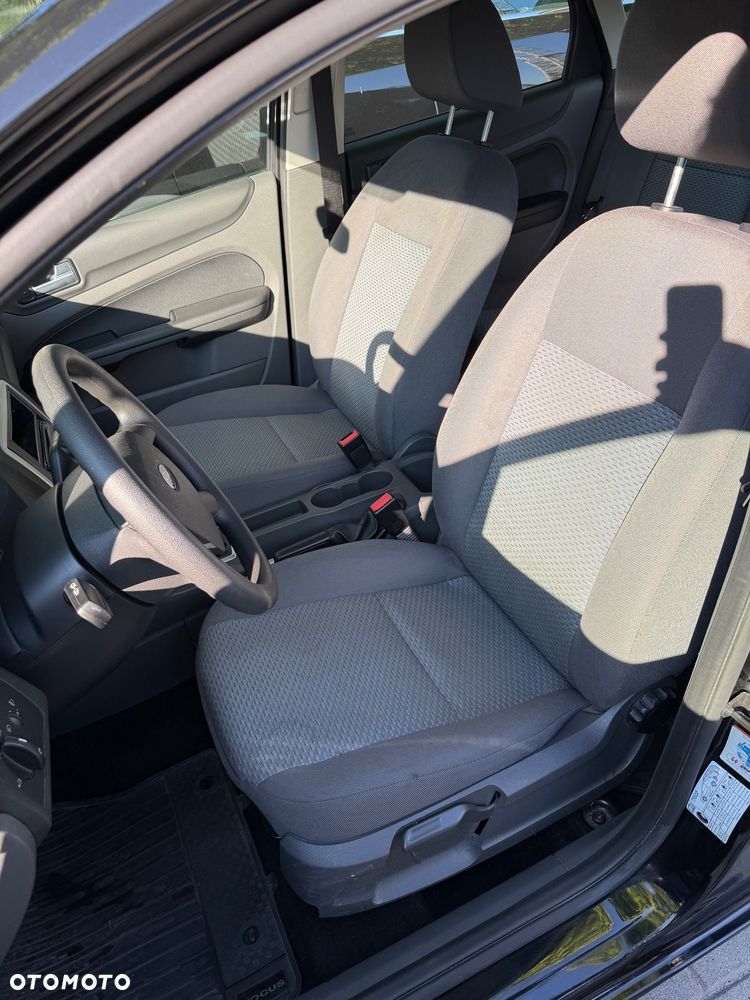 Ford Focus 1.6 FX Silver - 18