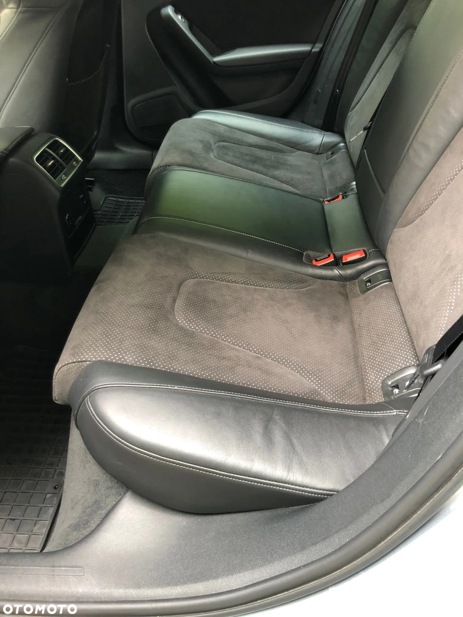 Audi A4 2.0 TDI Quattro Line S tronic - 12