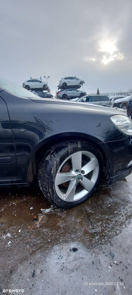 Skoda Octavia II Lift Błotnik Przód Przedni Prawy Kolor 9910 - 1