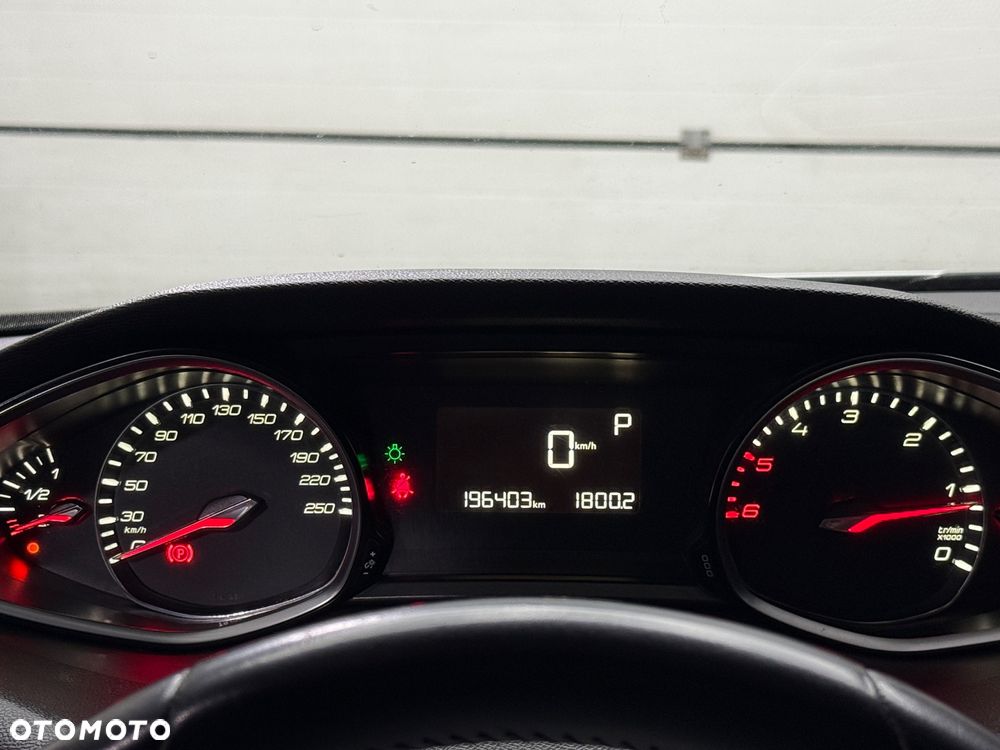 Peugeot 308 - 19