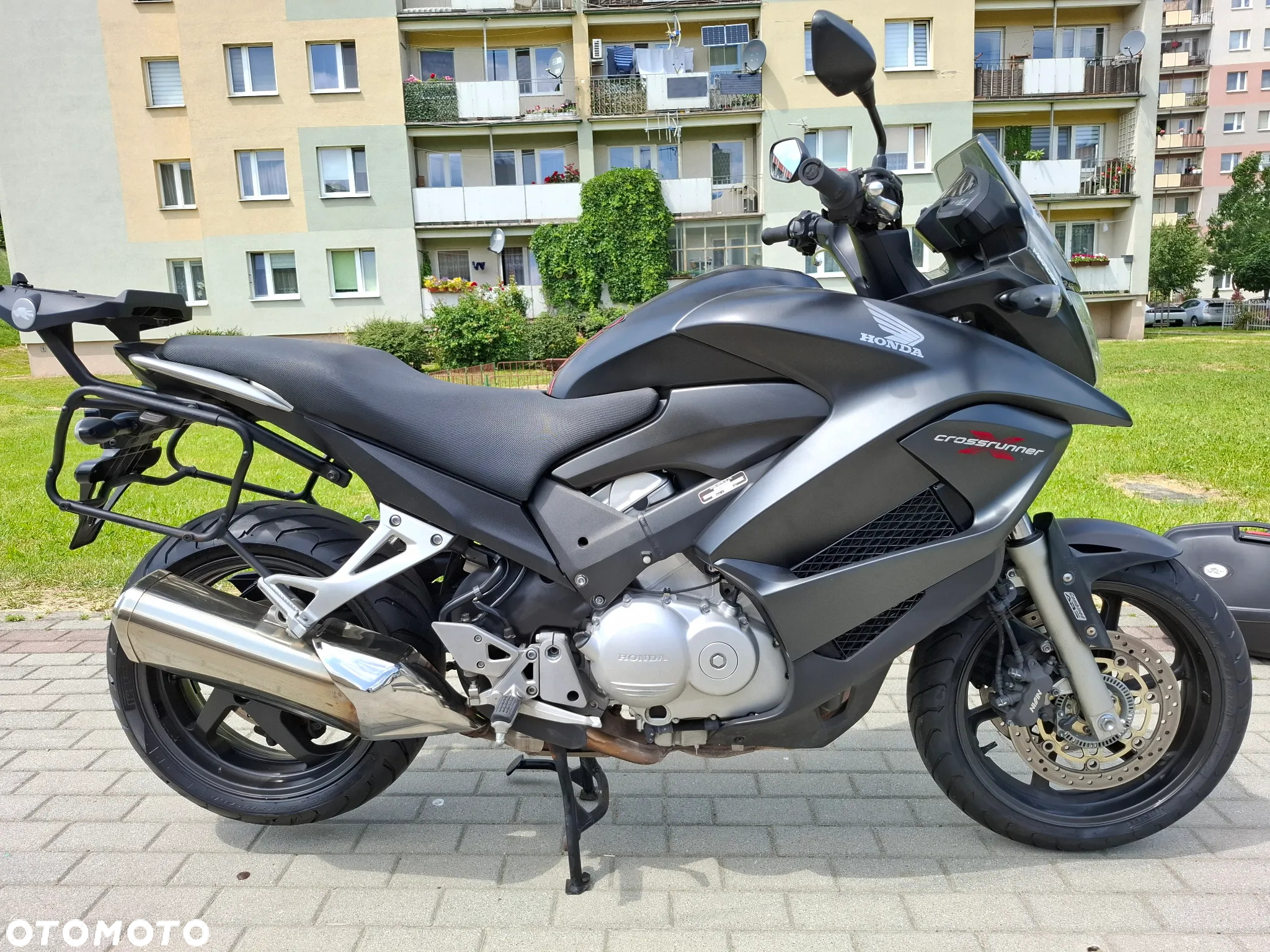 Honda VFR - 23